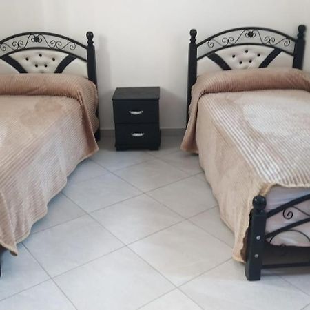 Appartement Proche De La Corniche Al Hoceïma Exteriör bild