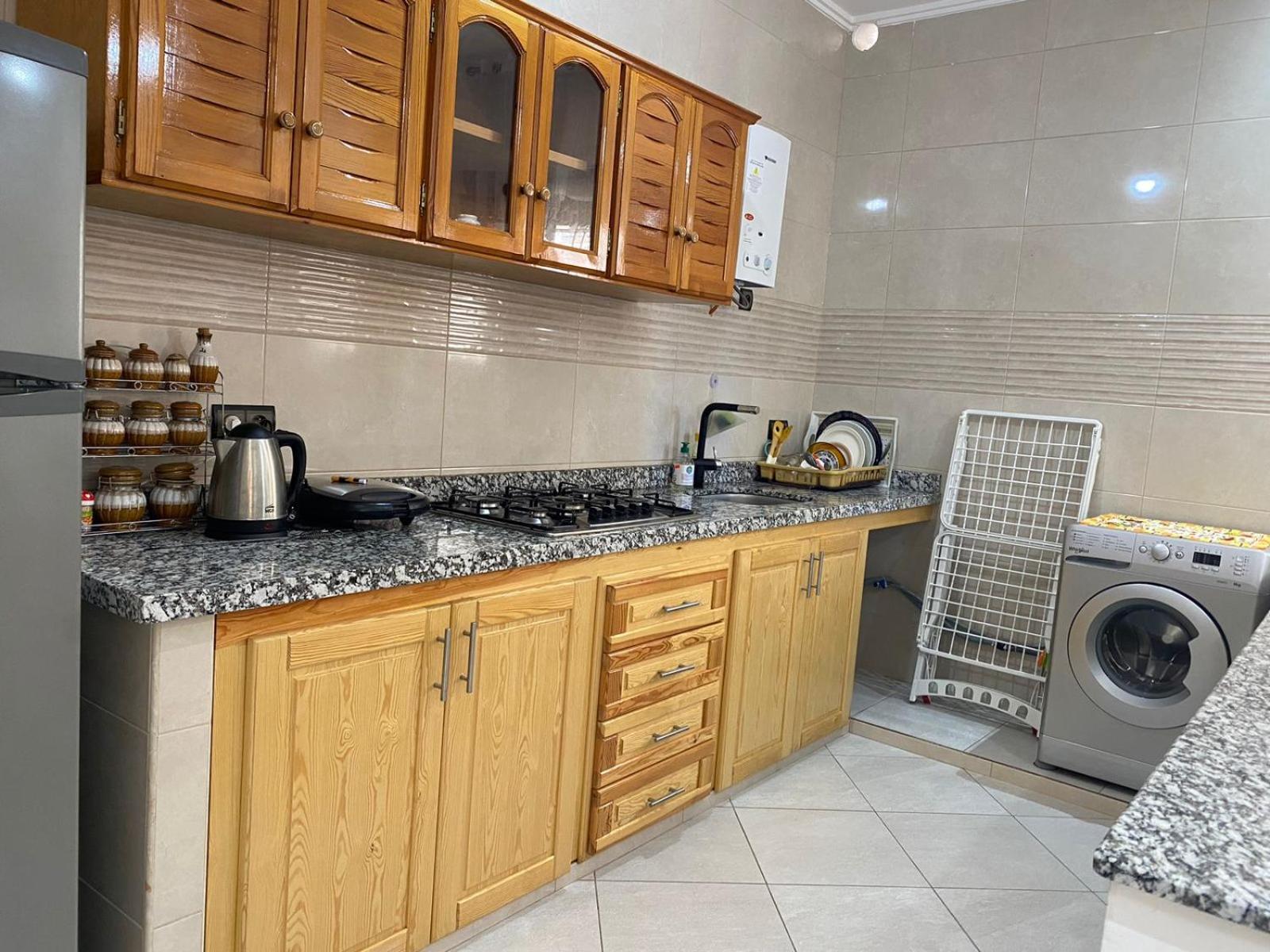 Appartement Proche De La Corniche Al Hoceïma Exteriör bild
